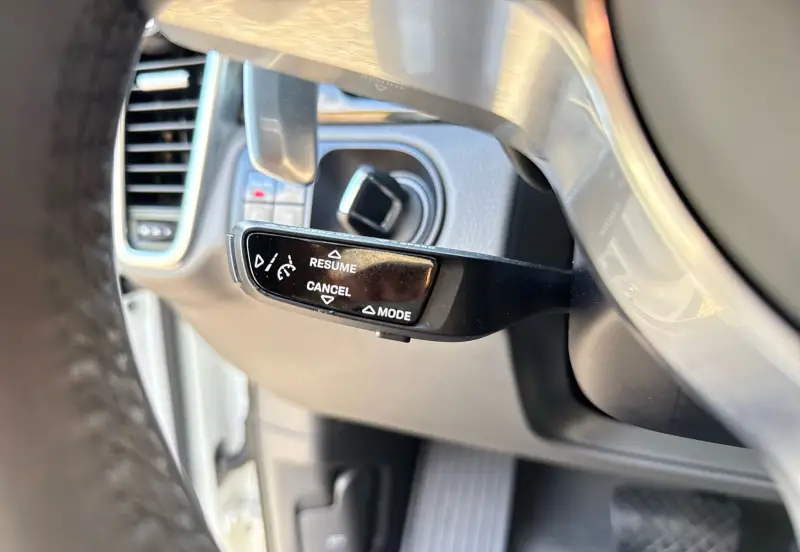 2021 Porsche Cayenne photo 24