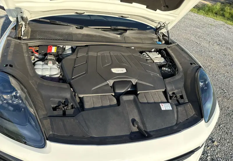 2021 Porsche Cayenne photo 51