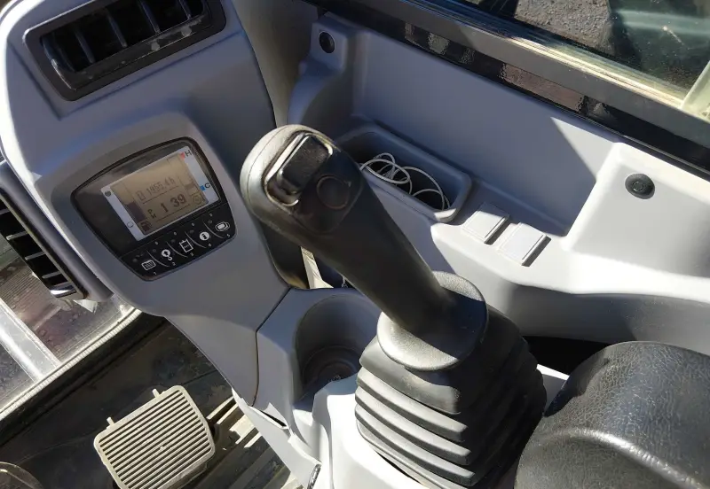 2016 Kubota KX080-4 photo 73