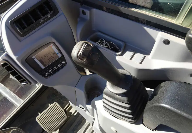 2016 Kubota KX080-4 photo 68