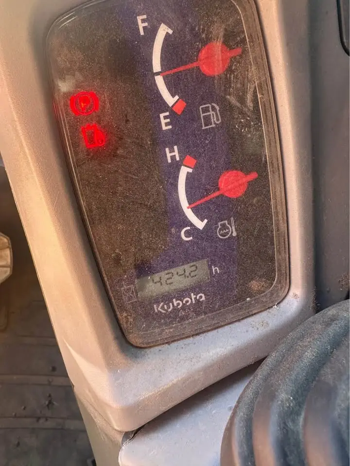 2023 Kubota SVL97-2 photo 3