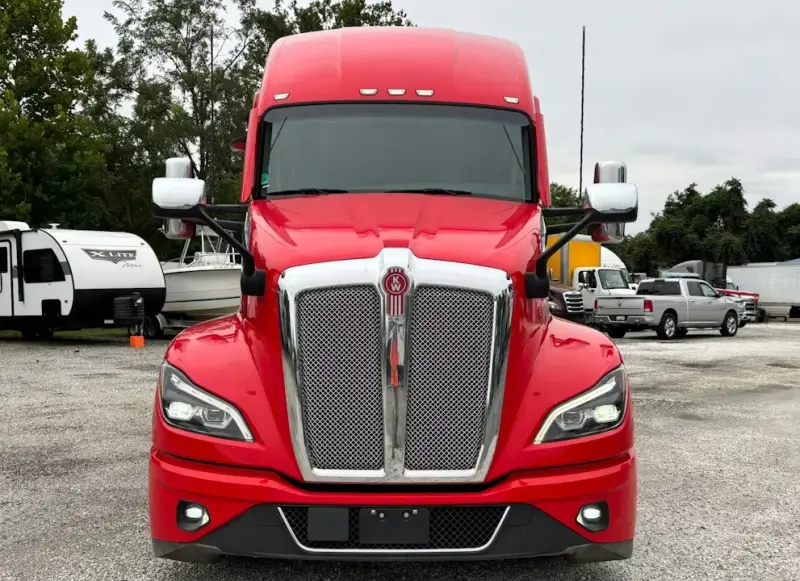 2023 Kenworth T680 photo 7