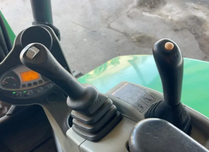 2017 Bobcat E42 photo 21