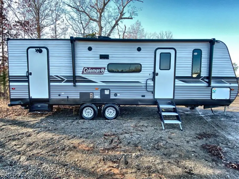 2022 Dutchmen Coleman Lantern 263BH photo 8