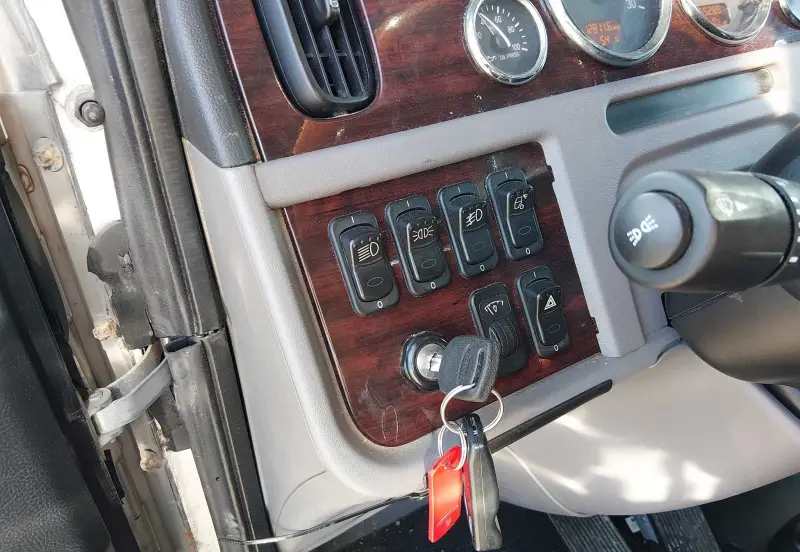 2022 Peterbilt 389 photo 66