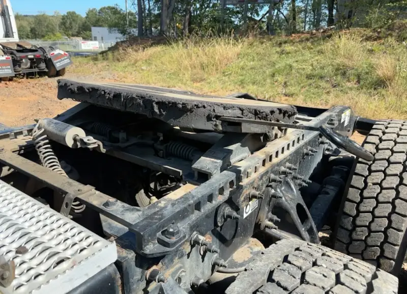 2019 Peterbilt 389 Cummins photo 13